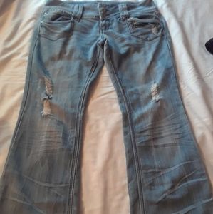 Almost Famous distressed jeans
